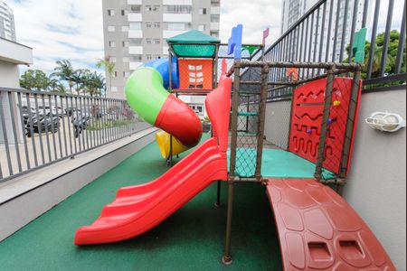 Apartamento para alugar com 76m², 2 quartos e 1 vagaÁrea comum - Playground