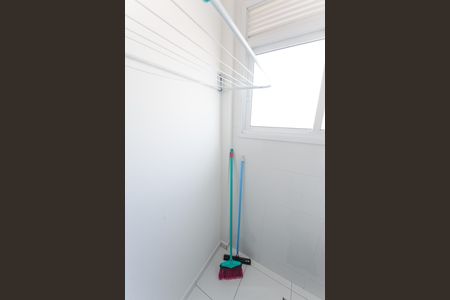 Apartamento para alugar com 76m², 2 quartos e 1 vagaÁrea de Serviço