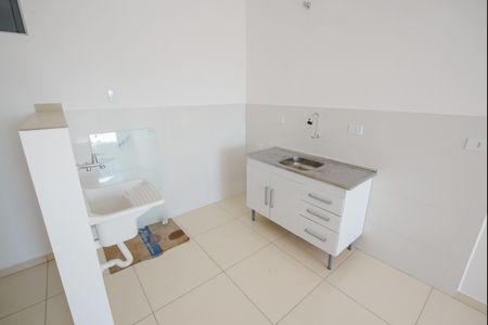 Cozinha e Área de Serviço de apartamento para alugar com 1 quarto, 24m² em Jardim de Alah, Taubaté
