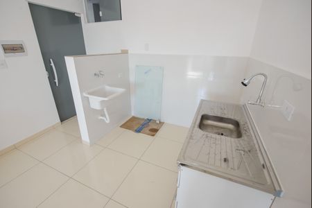 Cozinha e Área de Serviço de apartamento para alugar com 1 quarto, 24m² em Jardim de Alah, Taubaté