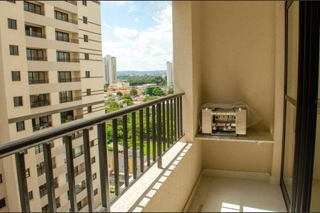 Sacada de apartamento para alugar com 3 quartos, 68m² em Setor Crimeia Oeste, Goiânia
