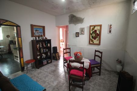 Sala 2 de casa à venda com 2 quartos, 525m² em Glória, Belo Horizonte