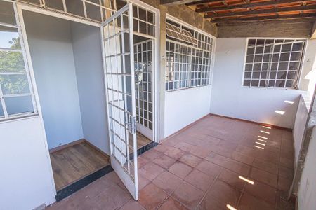 Casa para alugar com 212m², 4 quartos e 2 vagasvaranda