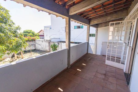 Casa para alugar com 212m², 4 quartos e 2 vagasvaranda