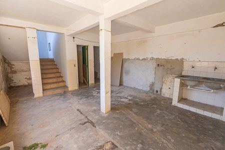 Casa para alugar com 212m², 4 quartos e 2 vagasquintal