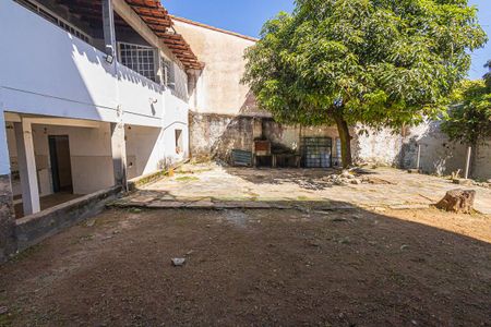 Casa para alugar com 212m², 4 quartos e 2 vagasquintal