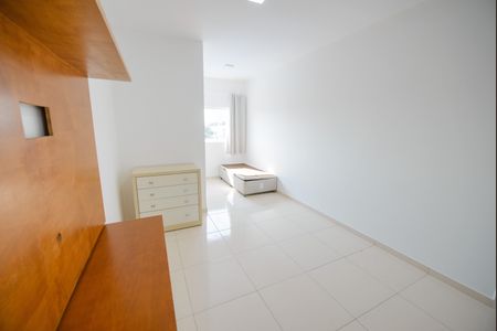 Apartamento para alugar com 25m², 1 quarto e 1 vagaSala e Quarto