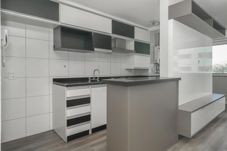 Apartamento para alugar com 68m², 2 quartos e 1 vagaCozinha