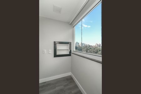 Apartamento para alugar com 68m², 2 quartos e 1 vagaSala