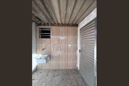 Casa para alugar com 80m², 2 quartos e sem vagaÁrea de Serviço