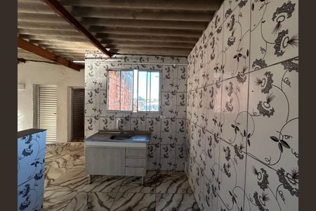 Casa para alugar com 80m², 2 quartos e sem vagaCozinha 