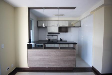 Apartamento à venda com 64m², 2 quartos e 1 vagaCozinha
