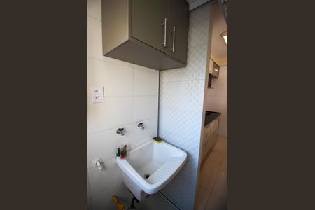 Apartamento à venda com 64m², 2 quartos e 1 vagaÁrea de Serviço