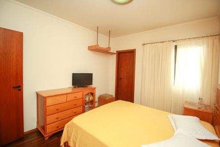 Apartamento para alugar com 119m², 3 quartos e 2 vagasSuíte