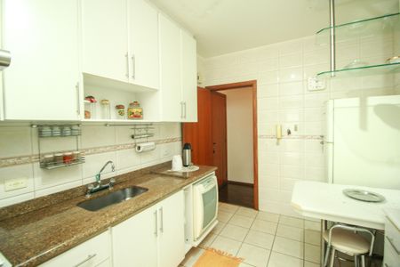 Apartamento para alugar com 119m², 3 quartos e 2 vagasCozinha