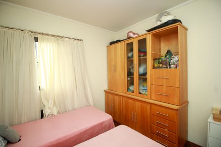 Apartamento para alugar com 119m², 3 quartos e 2 vagasQuarto 2