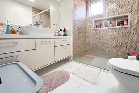 Apartamento à venda com 140m², 3 quartos e 3 vagasBanheiro da Suíte 3
