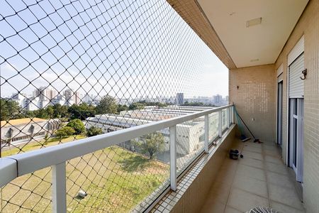 Apartamento à venda com 140m², 3 quartos e 3 vagasVaranda da Suíte 2 e 3