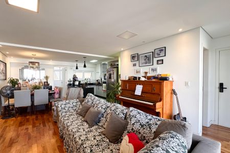 Apartamento à venda com 140m², 3 quartos e 3 vagasSala