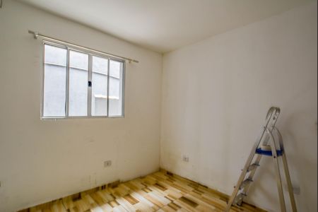 Quarto 1 de casa para alugar com 2 quartos, 50m² em Jardim Marek, Santo André