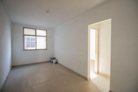 Sala de apartamento para alugar com 3 quartos, 65m² em Brasilândia, São Gonçalo