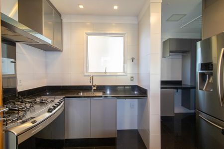 Apartamento à venda com 92m², 3 quartos e 2 vagasCozinha