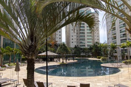 Apartamento à venda com 92m², 3 quartos e 2 vagasÁrea comum - Piscina