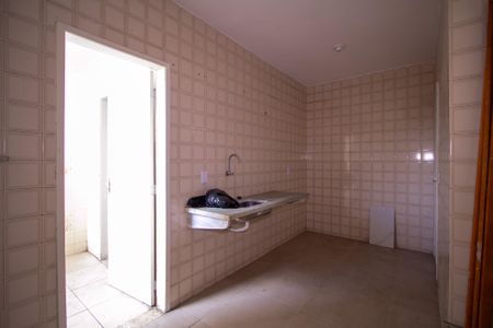 Apartamento para alugar com 65m², 2 quartos e 1 vagaCozinha