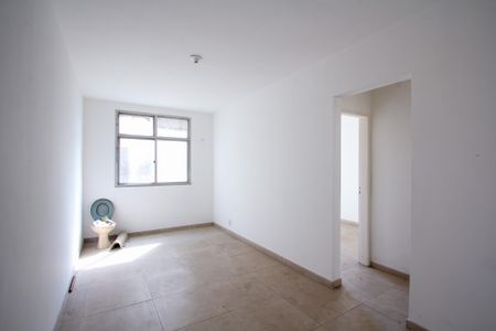 Sala de apartamento para alugar com 2 quartos, 65m² em Brasilândia, São Gonçalo