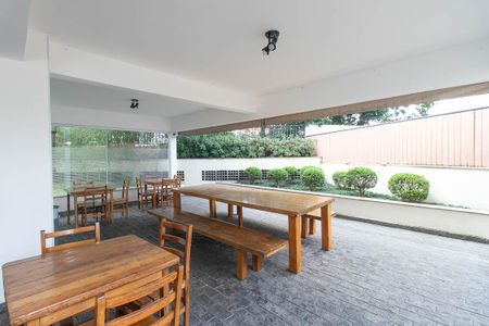 Apartamento à venda com 115m², 3 quartos e 3 vagasÁrea comum - Churrasqueira