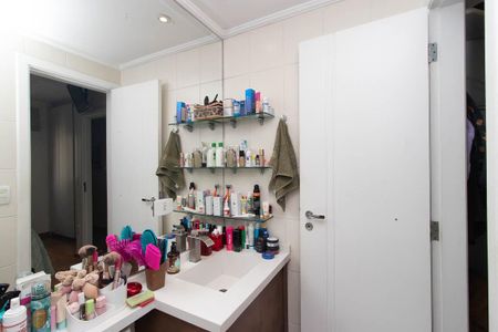 Apartamento à venda com 115m², 3 quartos e 3 vagasBanheiro da Suíte