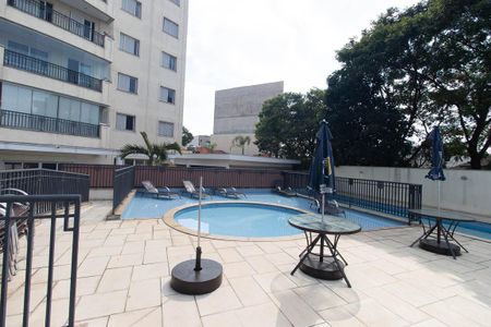 Apartamento à venda com 115m², 3 quartos e 3 vagasÁrea comum - Piscina