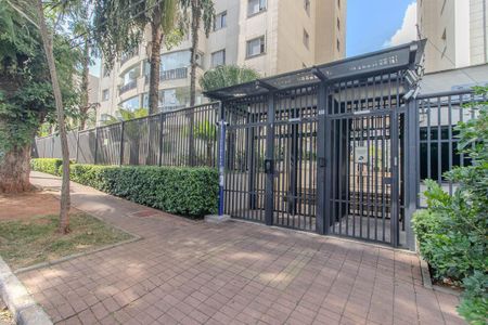 Apartamento à venda com 115m², 3 quartos e 3 vagasFachada