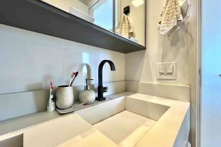 Apartamento à venda com 34m², 1 quarto e 1 vagaBanheiro