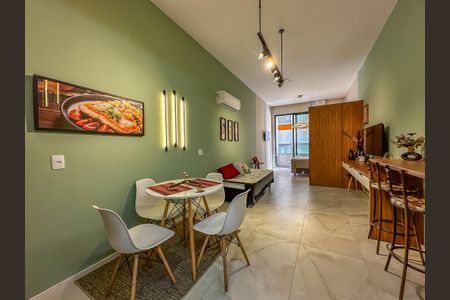 Kitnet/Studio para alugar com 1 quarto, 45m² em Centro, Rio de Janeiro