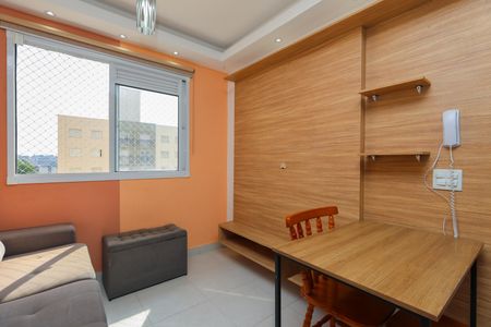 Sala de apartamento para alugar com 2 quartos, 35m² em Parque Munhoz, São Paulo
