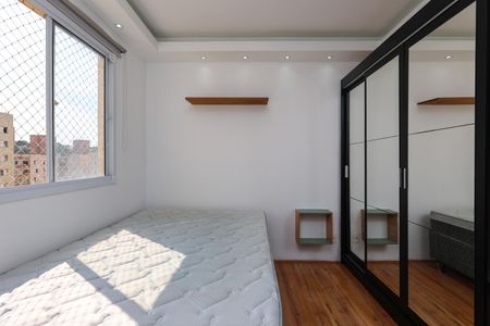 Quarto 1 de apartamento para alugar com 2 quartos, 35m² em Parque Munhoz, São Paulo