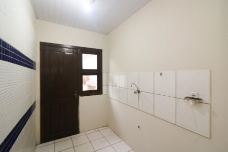 Casa para alugar com 65m², 2 quartos e 2 vagasCozinha