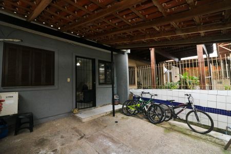 Casa para alugar com 65m², 2 quartos e 2 vagasGaragem
