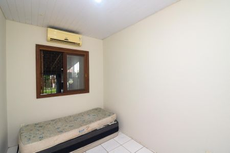 Quarto 1 de casa para alugar com 2 quartos, 65m² em Hípica, Porto Alegre