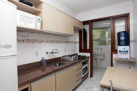 Apartamento à venda com 78m², 2 quartos e 2 vagasCozinha + Área de Serviço + Despensa