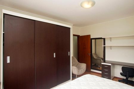 Apartamento à venda com 78m², 2 quartos e 2 vagasQuarto 2