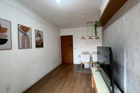 Sala de apartamento para alugar com 1 quarto, 57m² em Embaré, Santos