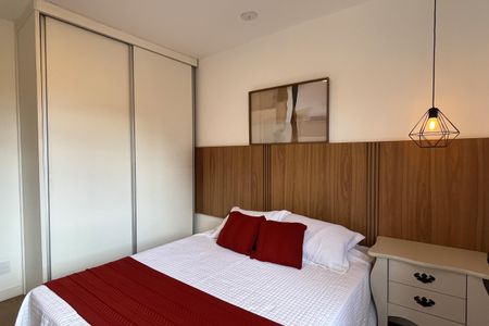 Quarto  de apartamento para alugar com 1 quarto, 57m² em Embaré, Santos