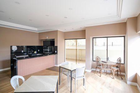 Apartamento à venda com 164m², 4 quartos e 2 vagasChurrasqueira e salão de festas