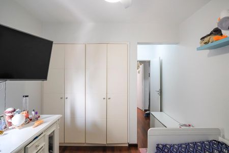 Apartamento à venda com 164m², 4 quartos e 2 vagasQuarto 2
