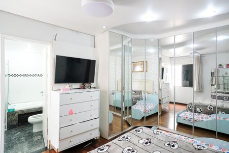 Apartamento à venda com 164m², 4 quartos e 2 vagasSuíte