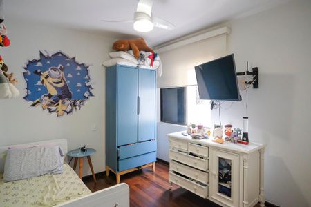 Apartamento à venda com 164m², 4 quartos e 2 vagasQuarto 2