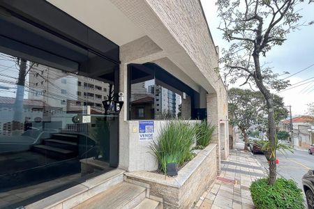 Apartamento à venda com 164m², 4 quartos e 2 vagasFachada + plaquinha
