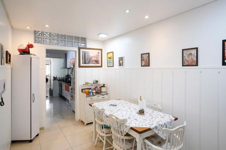 Apartamento à venda com 164m², 4 quartos e 2 vagasSala de jantar